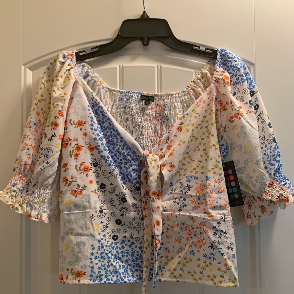 Green Goddess floral top